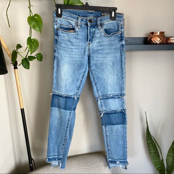 BlankNYC Skinny Classique Crop Patchwork F… - Picture 3 of 7